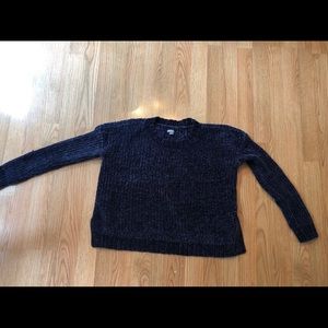 Aerie blue sweater small, used with some pulls
